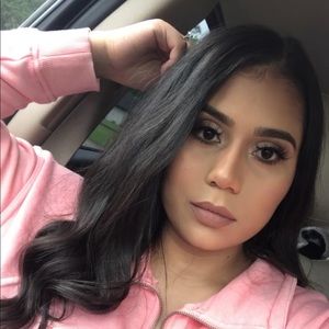 Meet your Posher, Edith